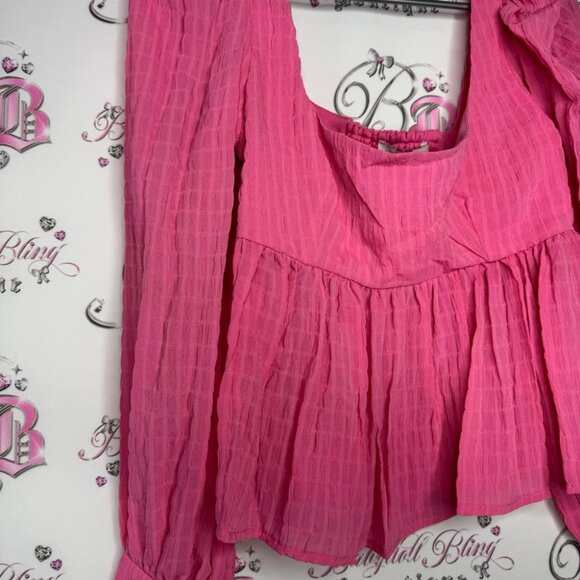 Wayf top long sleeve pink plaid print puff shoulders cute with button cuffs BNWT - Picture 11 of 13